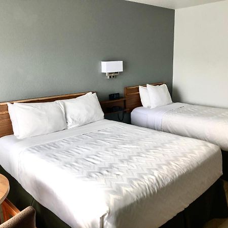 Super 8 By Wyndham Fort Bragg Eksteriør bilde